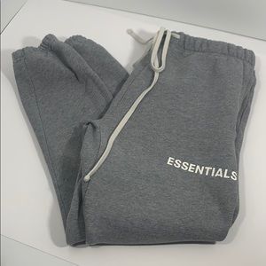 Fear of God Essentials Sweatpants Gray, Medium